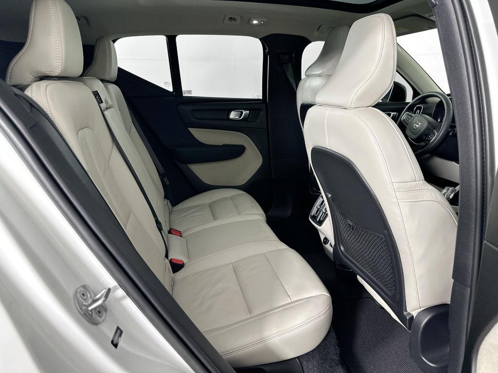 used 2023 Volvo XC40 car, priced at $30,963