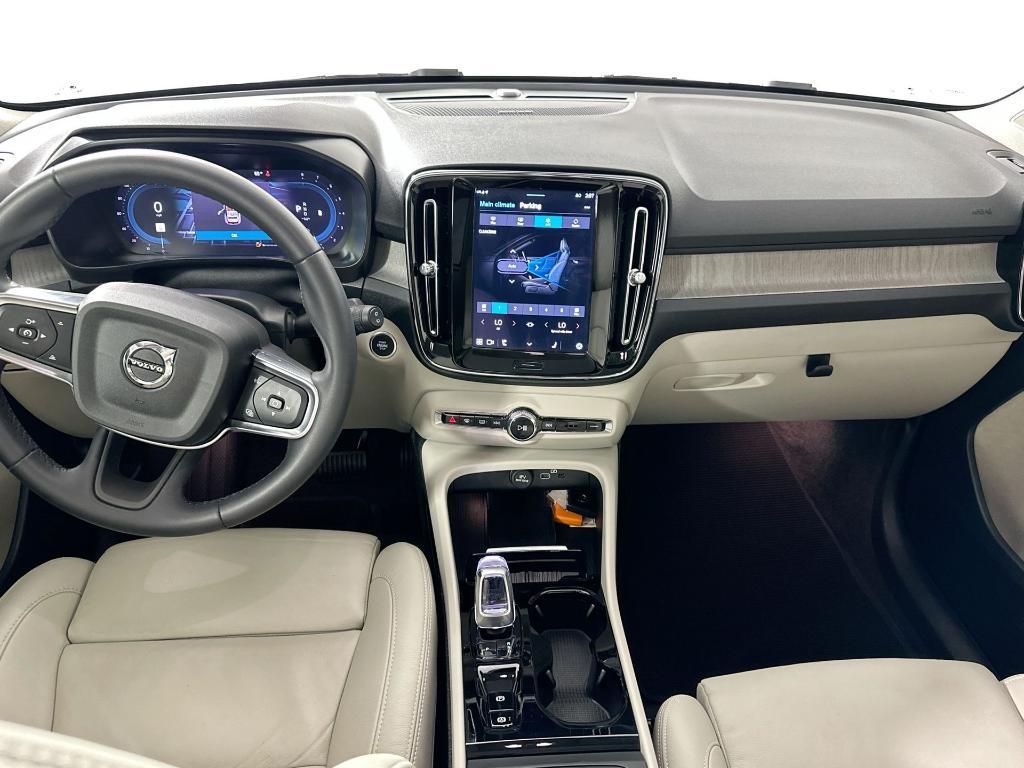 used 2023 Volvo XC40 car, priced at $30,963