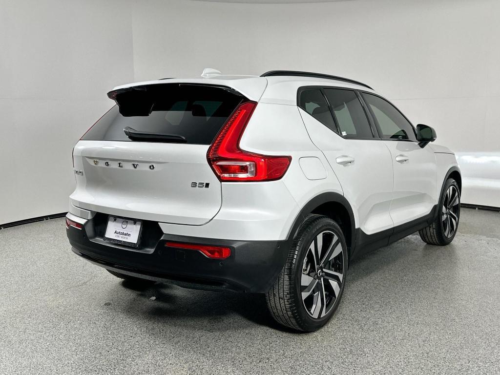 used 2023 Volvo XC40 car, priced at $30,963