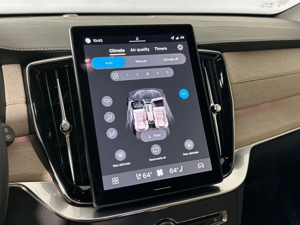 new 2026 Volvo XC90 car, priced at $70,250