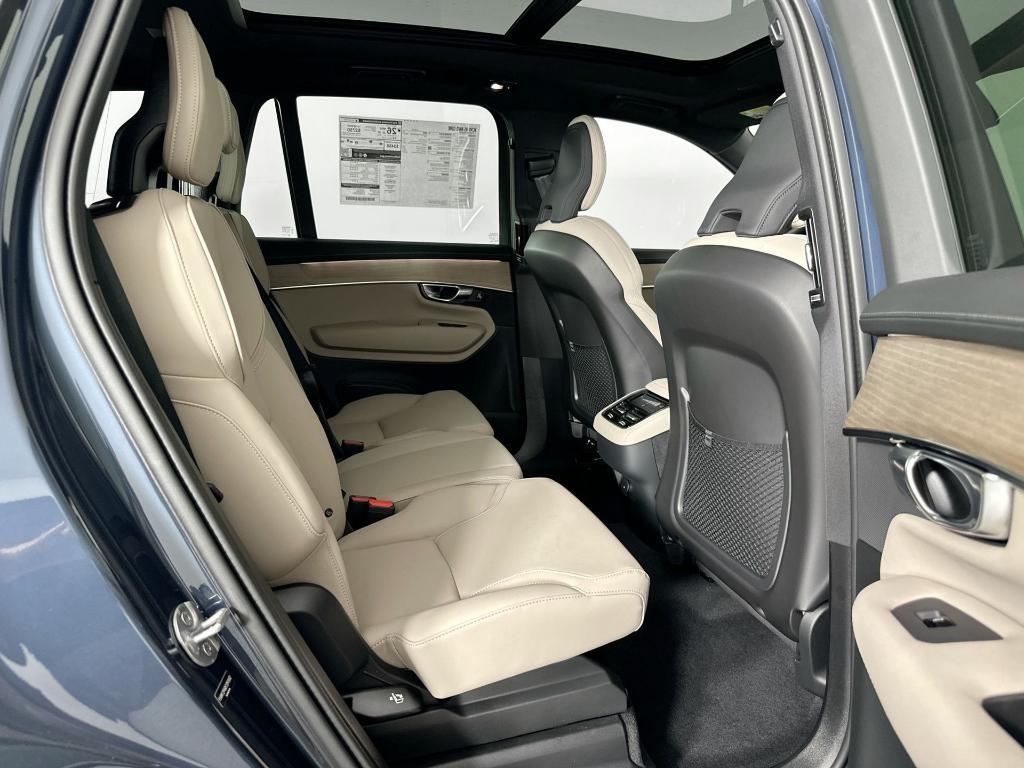 new 2025 Volvo XC90 car, priced at $57,984