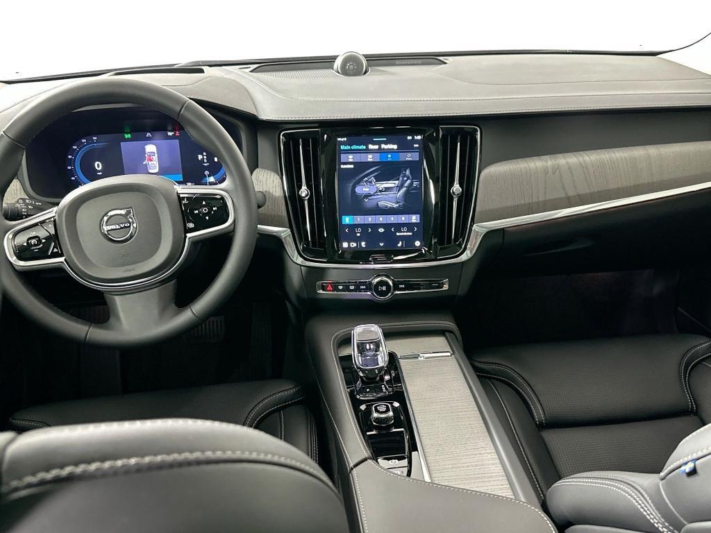 new 2025 Volvo S90 car, priced at $64,891