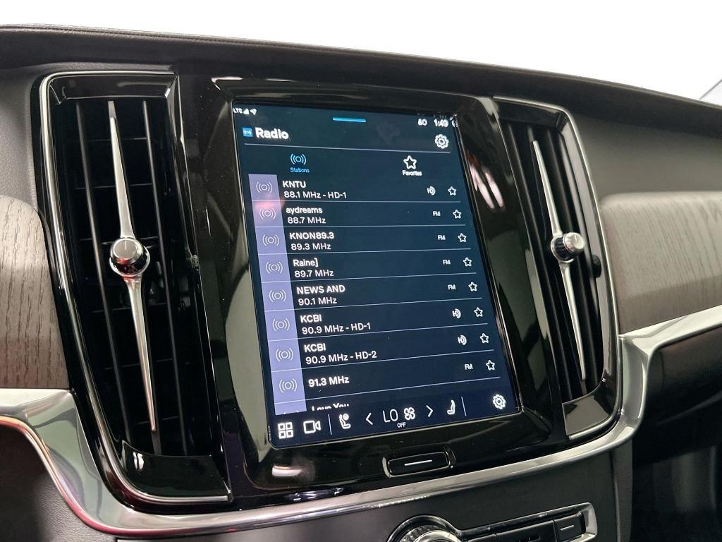 new 2025 Volvo S90 car, priced at $64,891