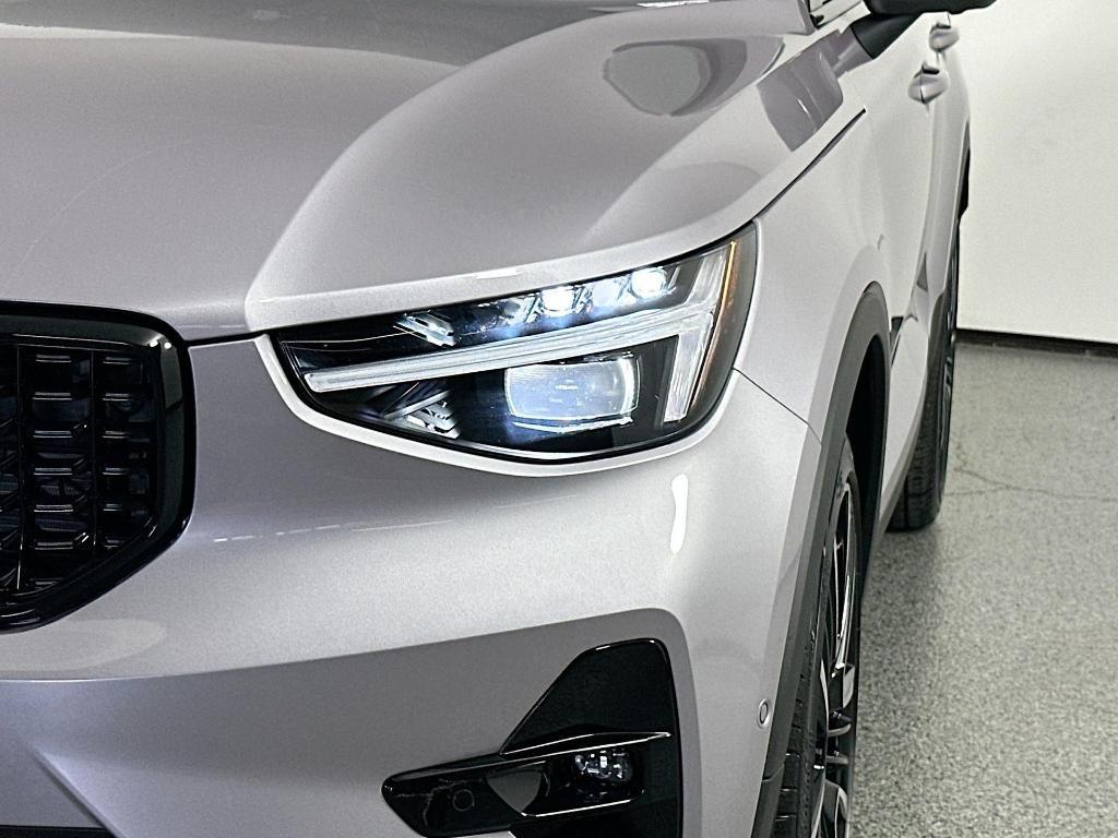 new 2026 Volvo XC40 car