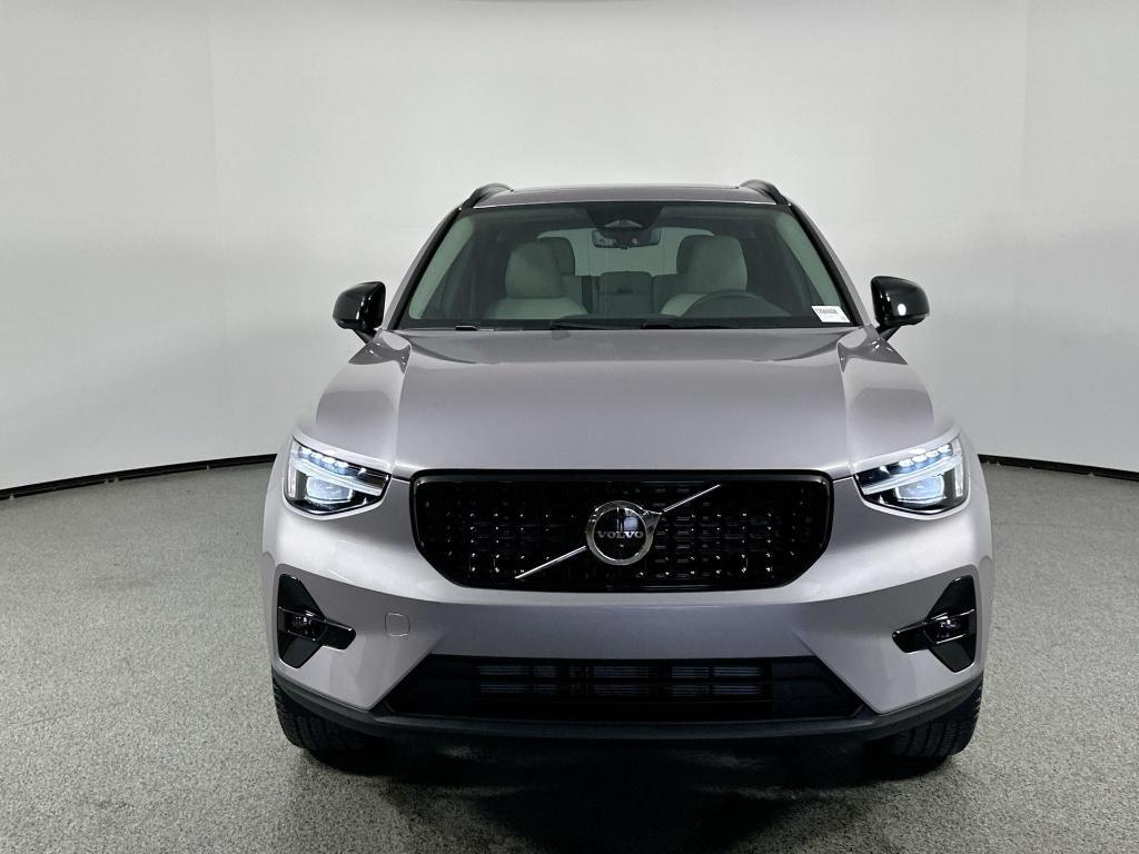 new 2026 Volvo XC40 car