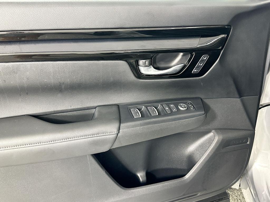 used 2024 Honda CR-V car, priced at $30,791