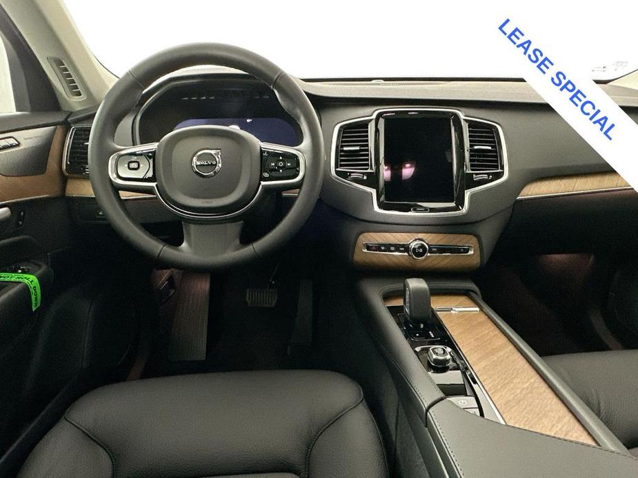 new 2024 Volvo XC90 car, priced at $52,991