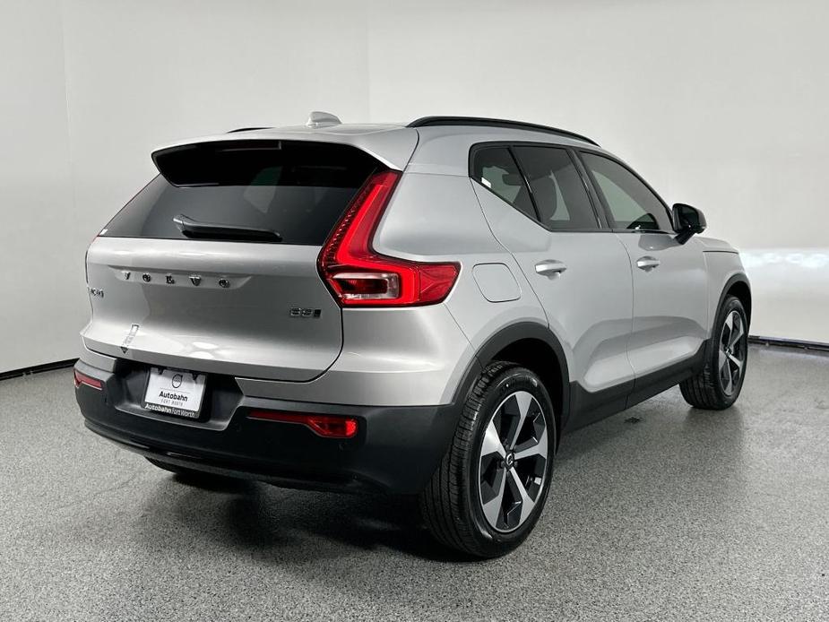 new 2025 Volvo XC40 car, priced at $46,818