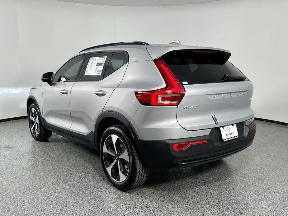 new 2025 Volvo XC40 car, priced at $46,818