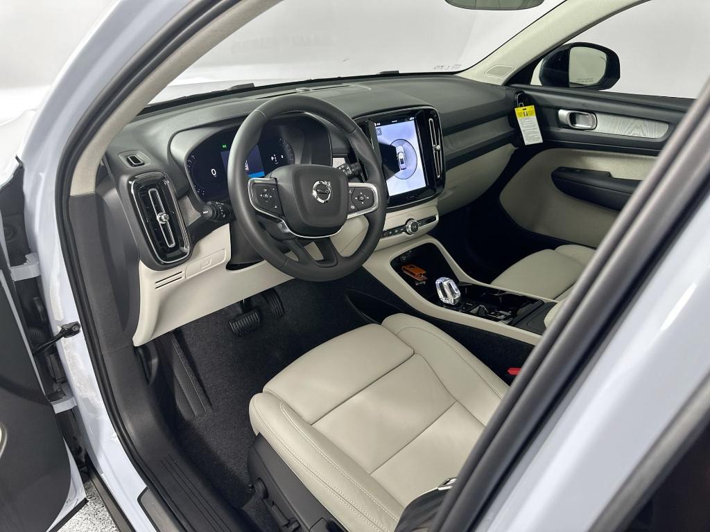 new 2026 Volvo XC40 car, priced at $45,850