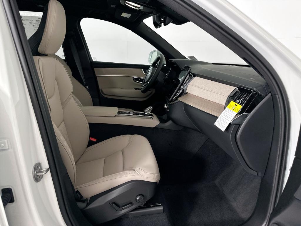 new 2025 Volvo XC90 Plug-In Hybrid car, priced at $74,485