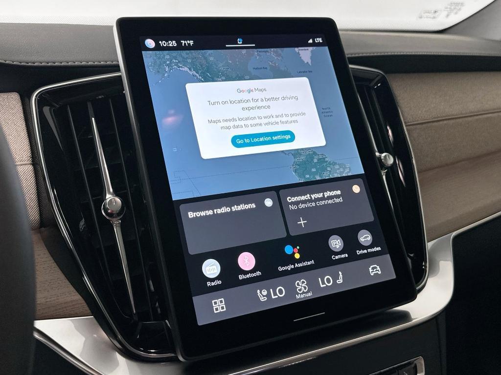 new 2025 Volvo XC90 Plug-In Hybrid car, priced at $74,485