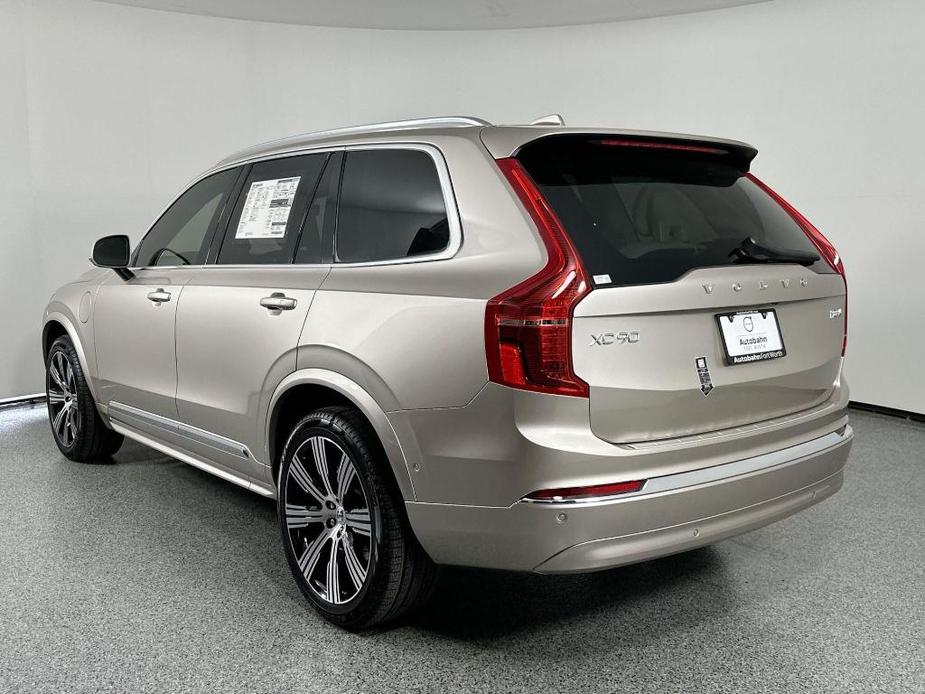 new 2025 Volvo XC90 car