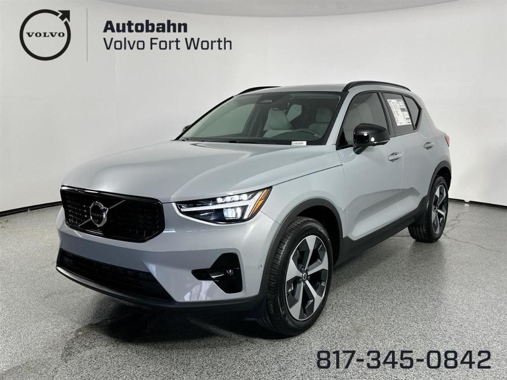 new 2025 Volvo XC40 car, priced at $47,315