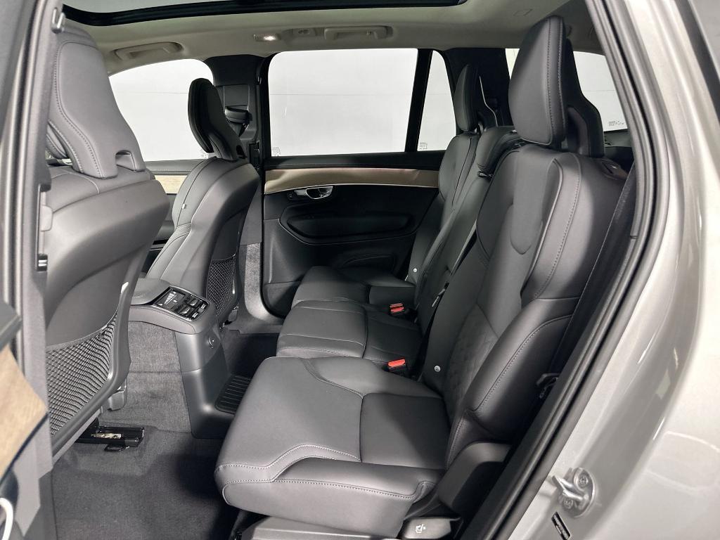new 2025 Volvo XC90 Plug-In Hybrid car, priced at $78,805
