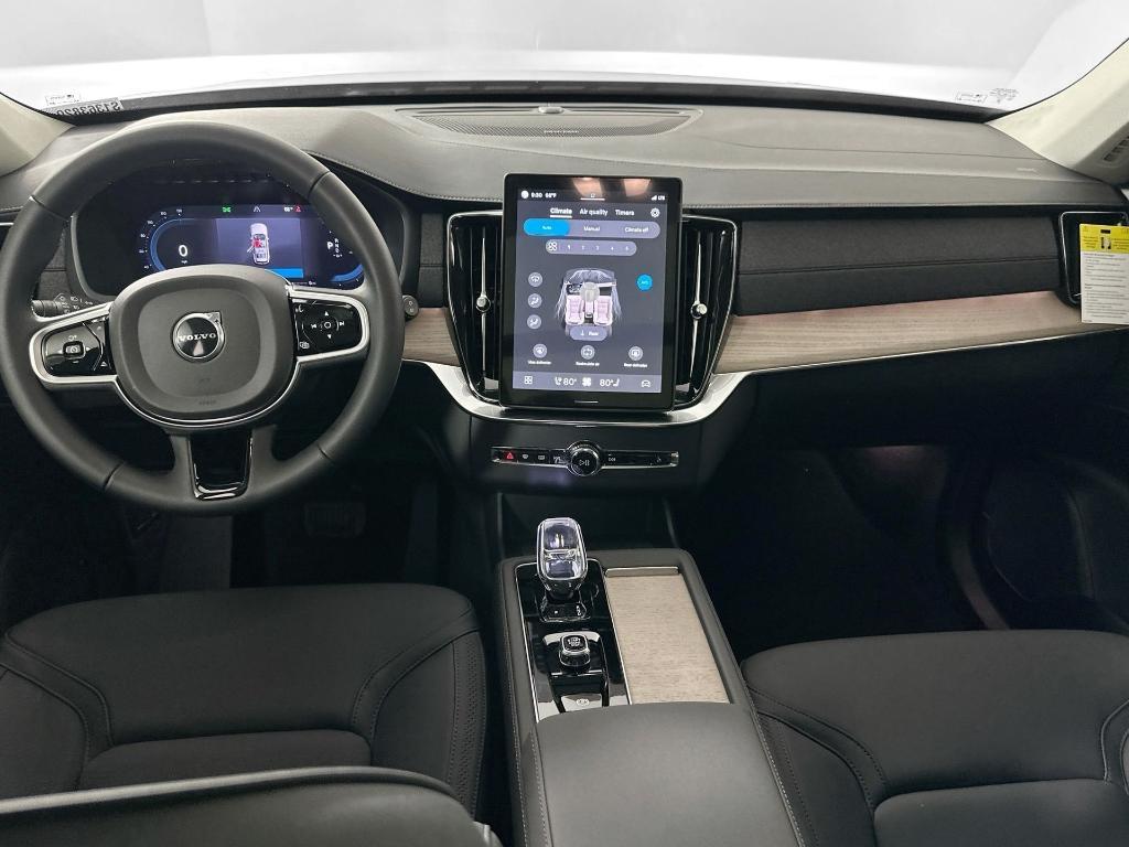 new 2025 Volvo XC90 Plug-In Hybrid car, priced at $72,991