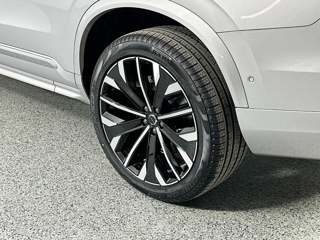 new 2025 Volvo XC90 Plug-In Hybrid car, priced at $72,991