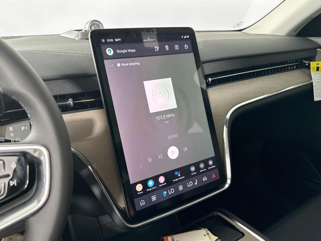 new 2025 Volvo EX90 car, priced at $85,235