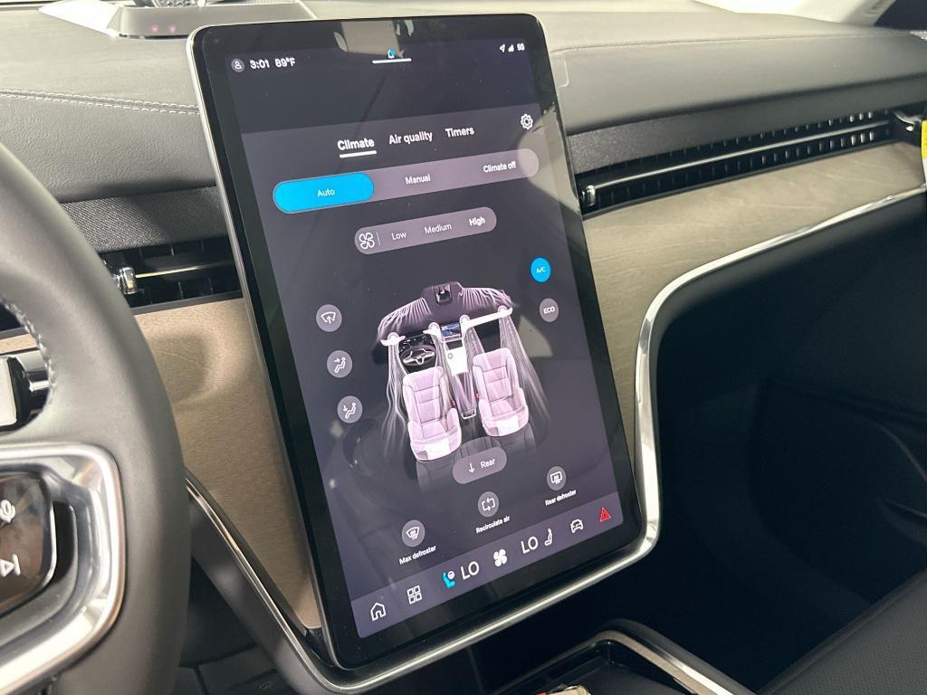 new 2025 Volvo EX90 car, priced at $85,235
