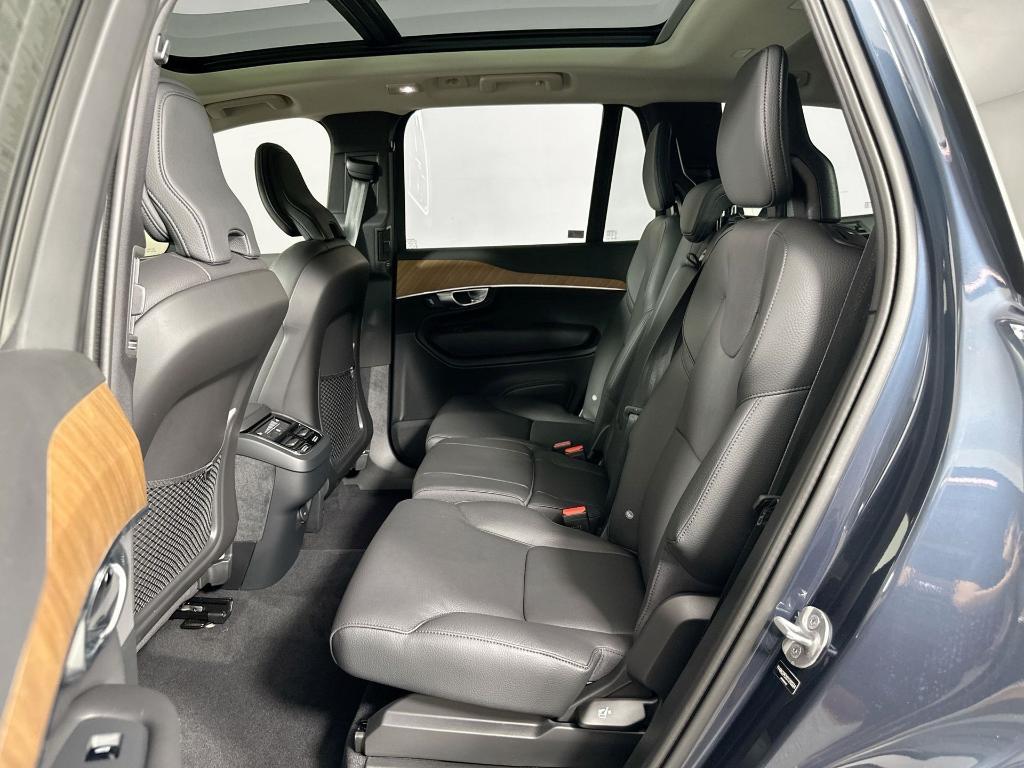 new 2025 Volvo XC90 car, priced at $68,065