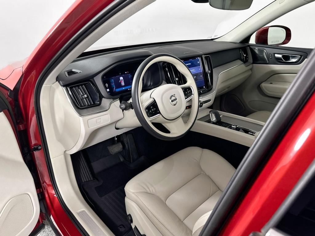 used 2023 Volvo XC60 car, priced at $37,991