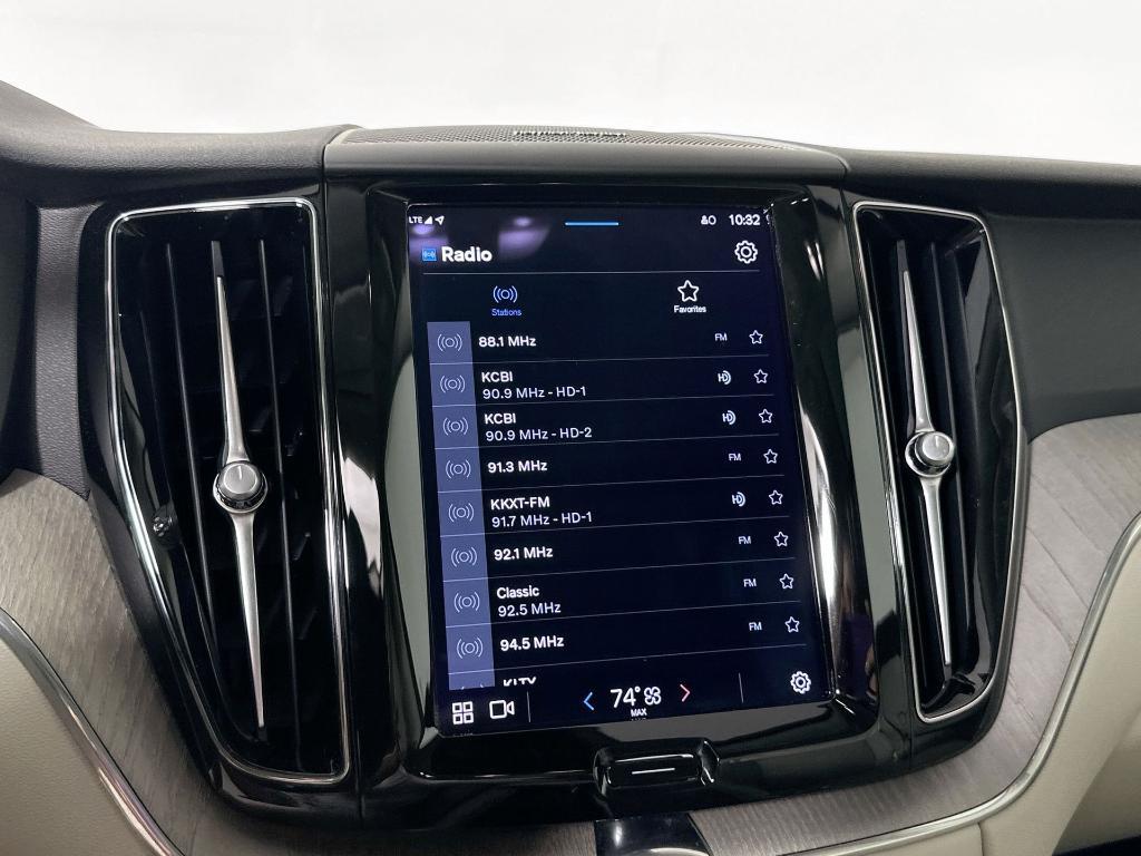 used 2023 Volvo XC60 car, priced at $37,991