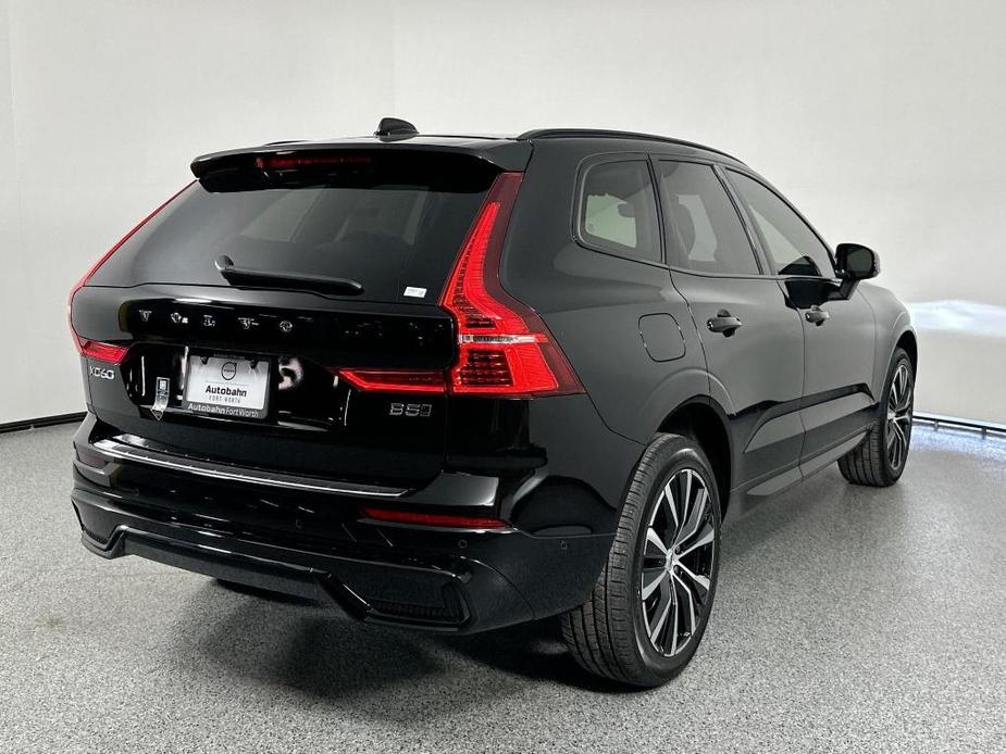 new 2025 Volvo XC60 car, priced at $53,335