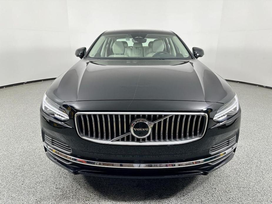 new 2024 Volvo S90 Recharge Plug-In Hybrid car, priced at $69,991