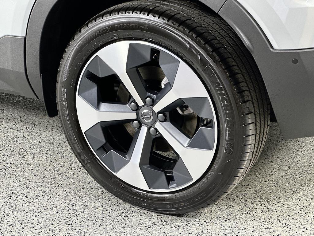 new 2026 Volvo XC40 car, priced at $45,850