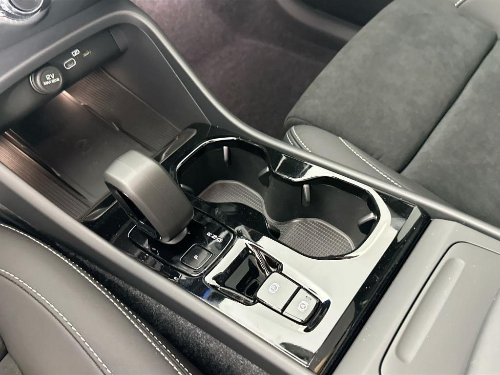 new 2026 Volvo XC40 car, priced at $53,850