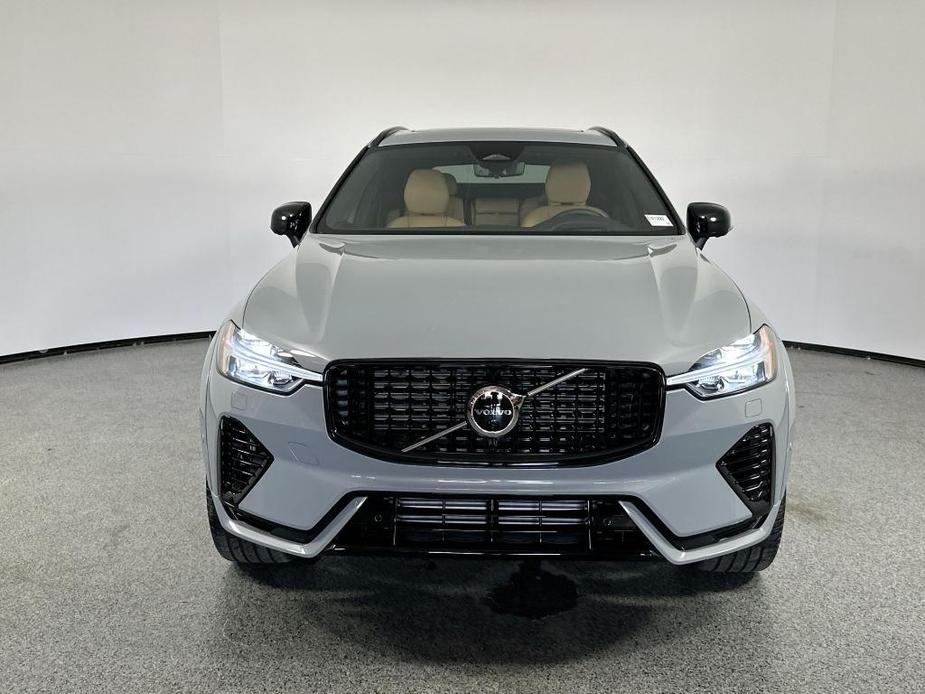 new 2025 Volvo XC60 car, priced at $73,945