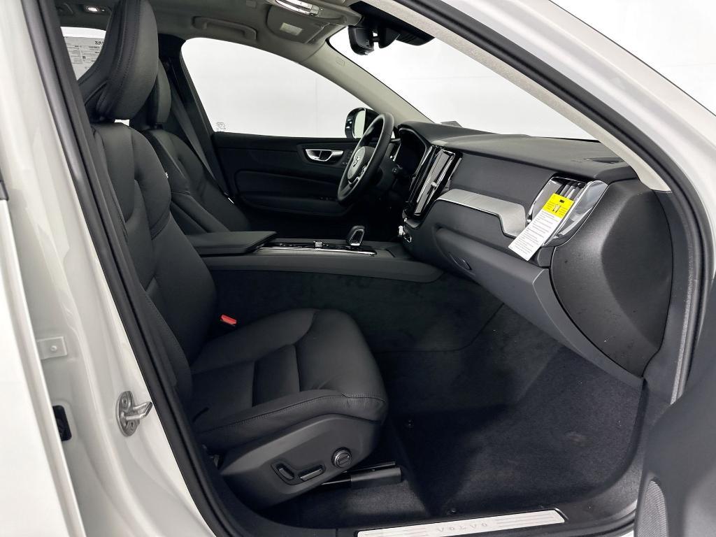new 2025 Volvo XC60 car, priced at $53,560
