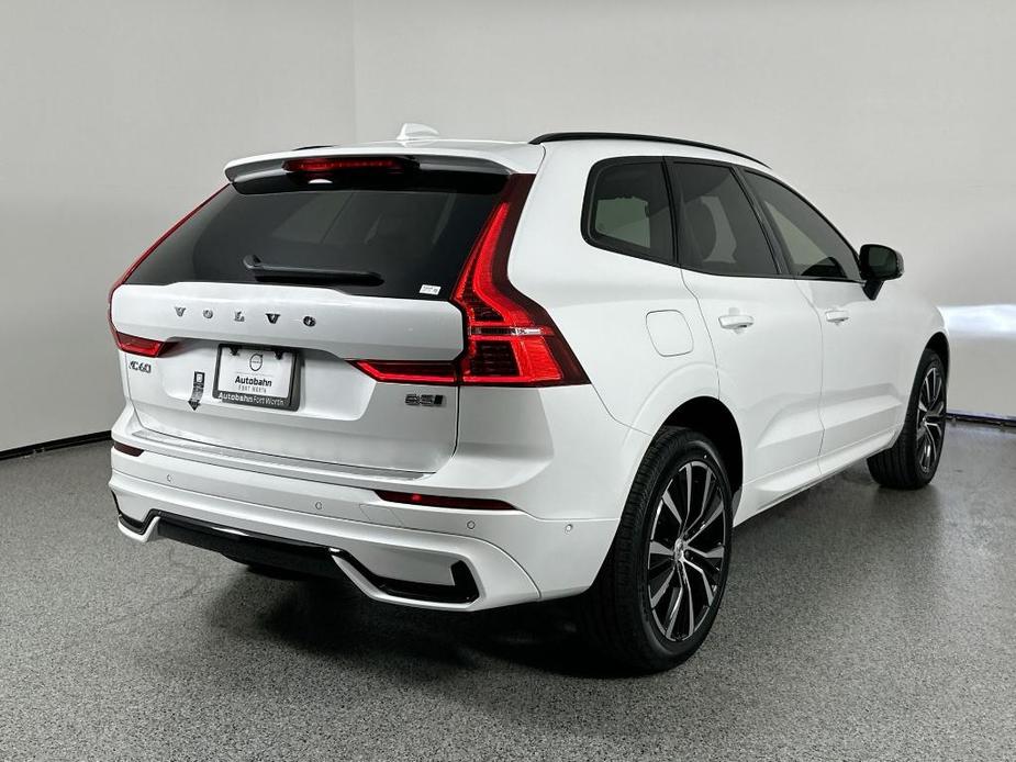 new 2025 Volvo XC60 car, priced at $53,385