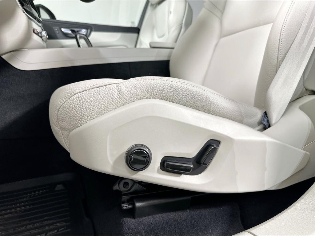 new 2025 Volvo XC60 Plug-In Hybrid car, priced at $58,561