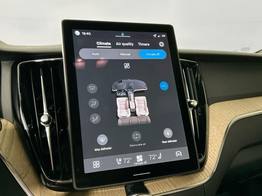 new 2026 Volvo XC60 car, priced at $57,985