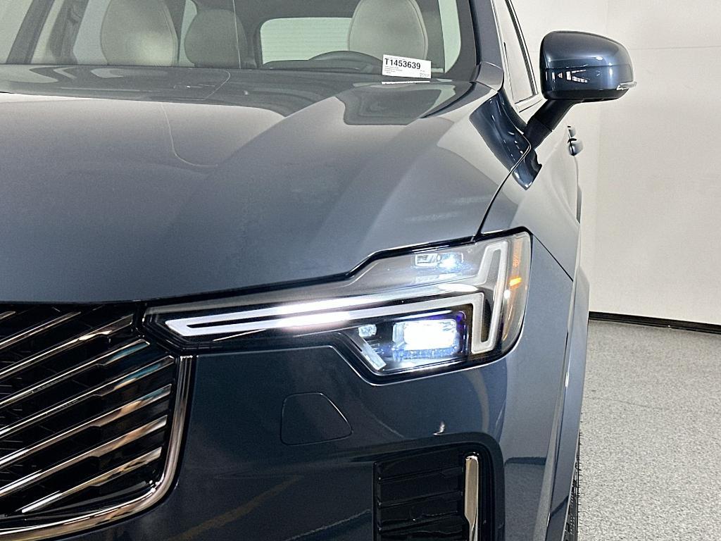 new 2026 Volvo XC90 car, priced at $75,155