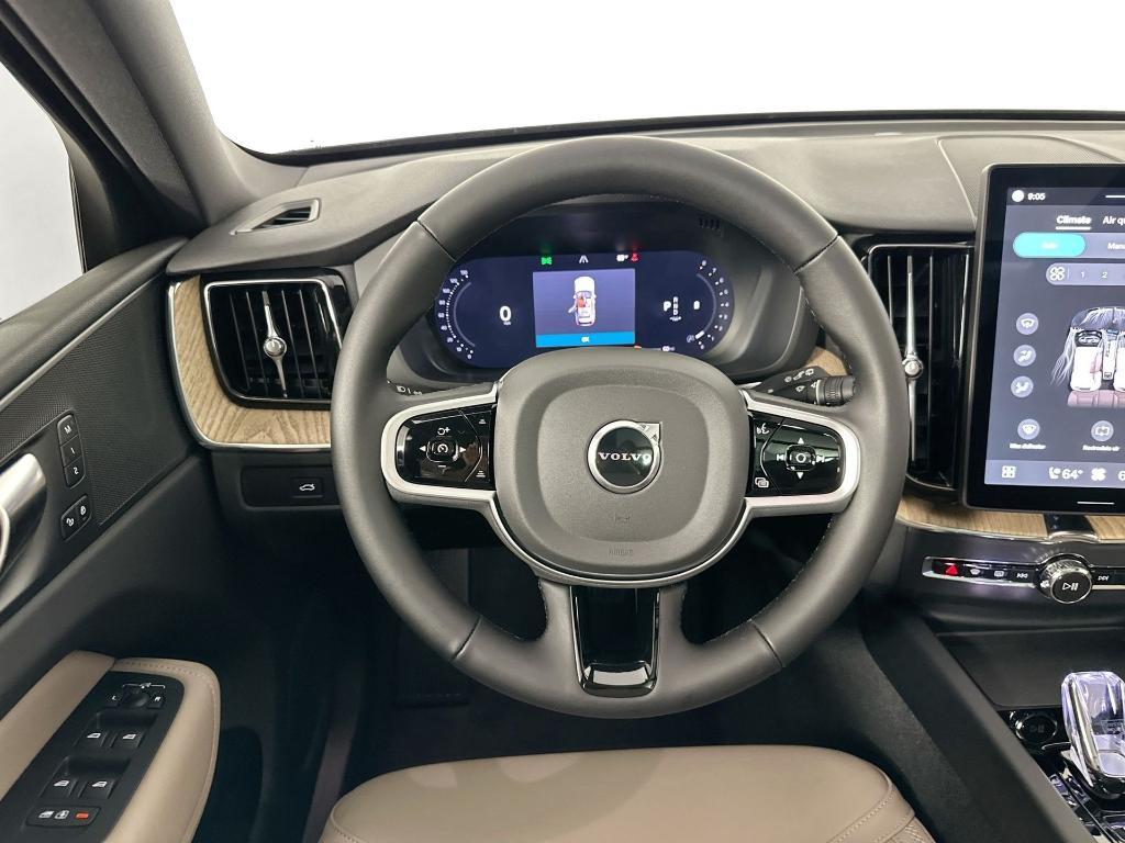 new 2026 Volvo XC60 car, priced at $57,985