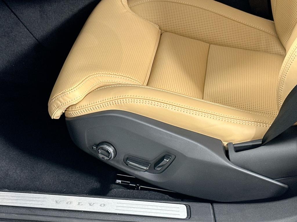 new 2026 Volvo V60 Cross Country car, priced at $63,975