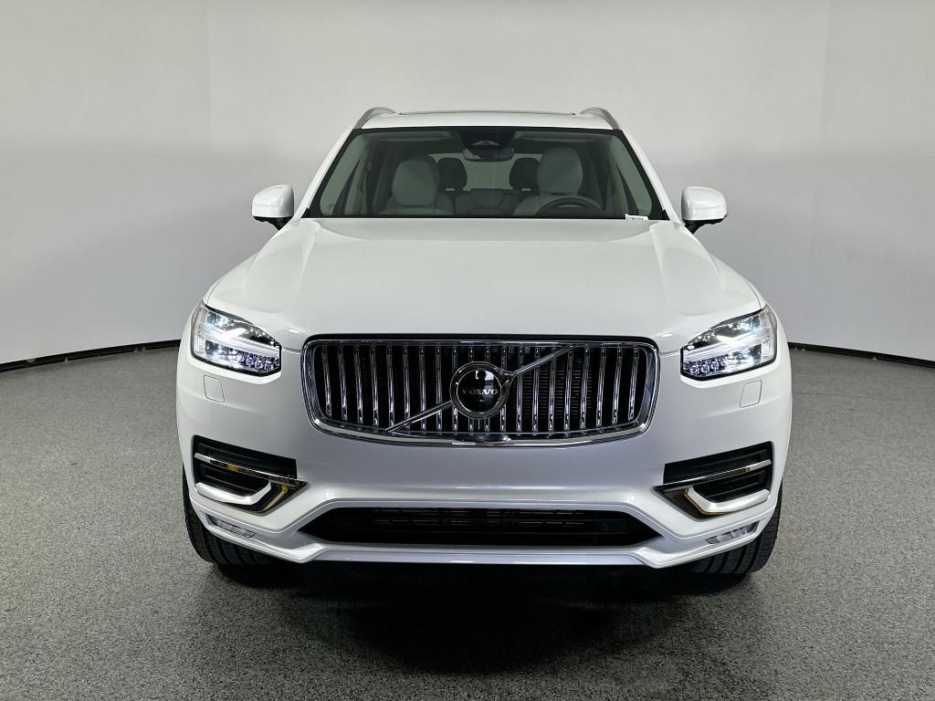 new 2025 Volvo XC90 car, priced at $65,765