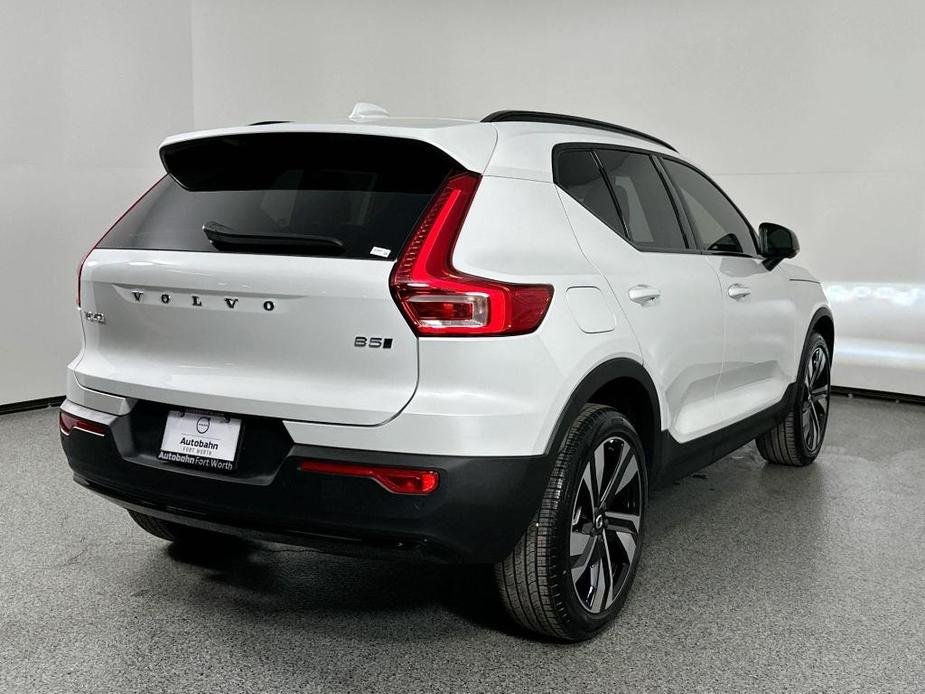 new 2025 Volvo XC40 car, priced at $49,500