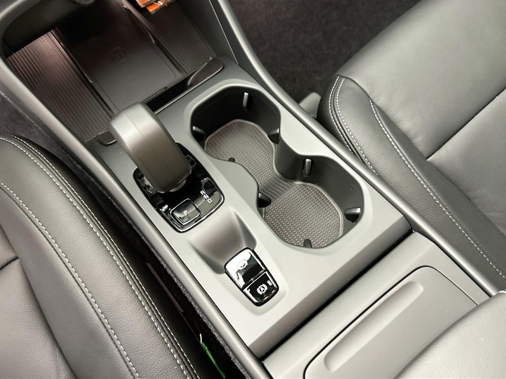 new 2026 Volvo XC40 car, priced at $43,295