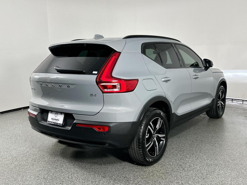new 2026 Volvo XC40 car, priced at $43,295
