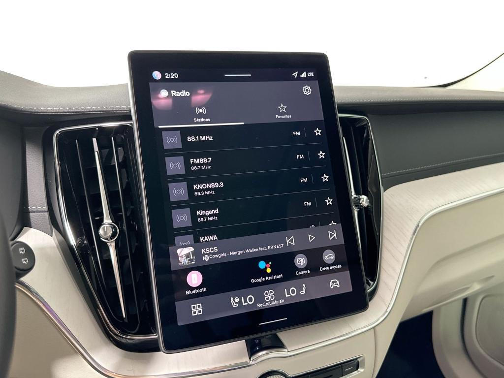 new 2026 Volvo XC60 Plug-In Hybrid car, priced at $75,235