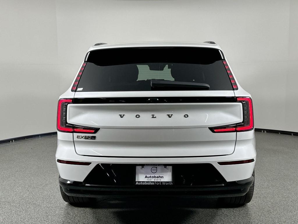 new 2025 Volvo EX90 car, priced at $76,675