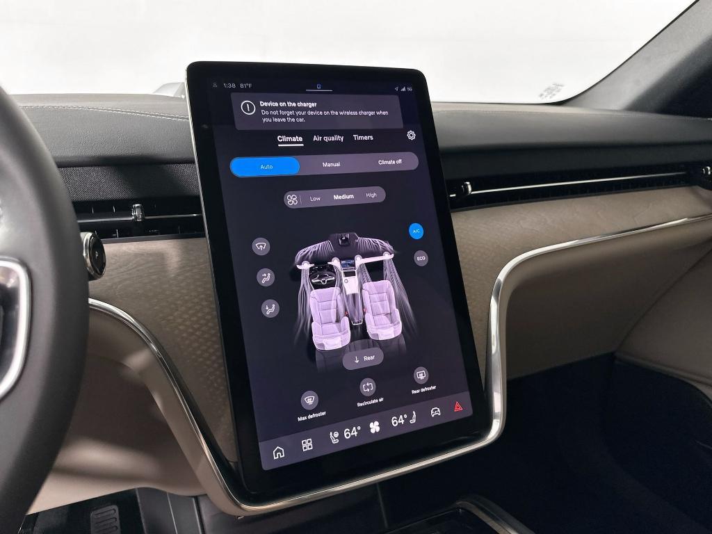 new 2025 Volvo EX90 car, priced at $76,675