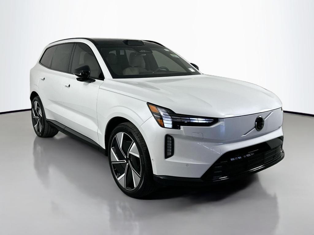 new 2025 Volvo EX90 car, priced at $76,675