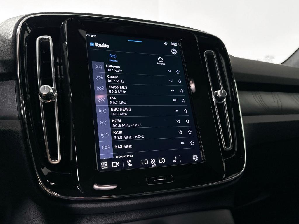 used 2023 Volvo C40 Recharge Pure Electric car, priced at $24,963