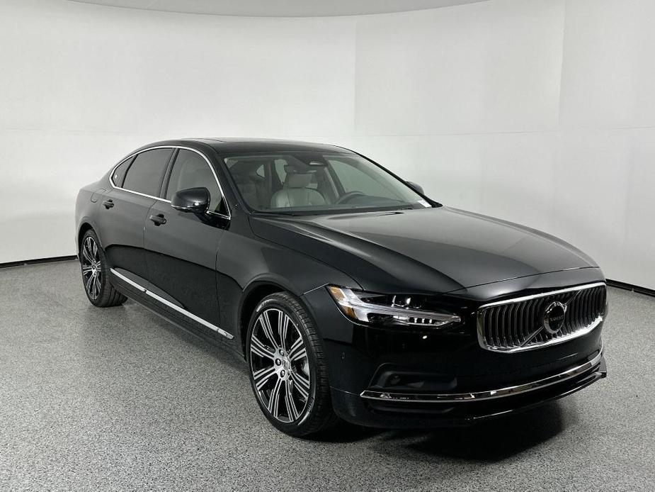 new 2025 Volvo S90 car, priced at $56,795