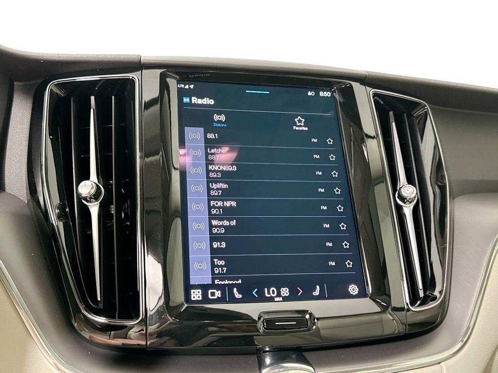 new 2025 Volvo XC60 car, priced at $48,360