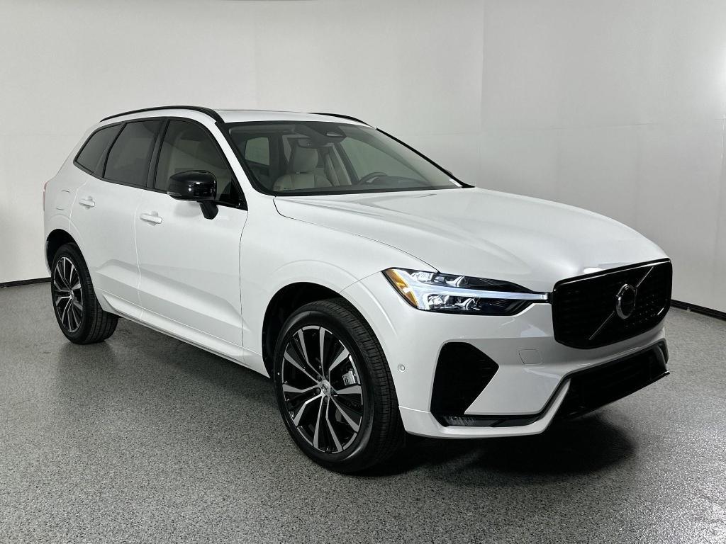 new 2025 Volvo XC60 car, priced at $48,360